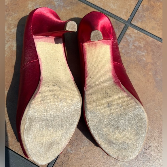 Michelangelo by David’s Bridal Paloma Heels 7.5 - Picture 3 of 7